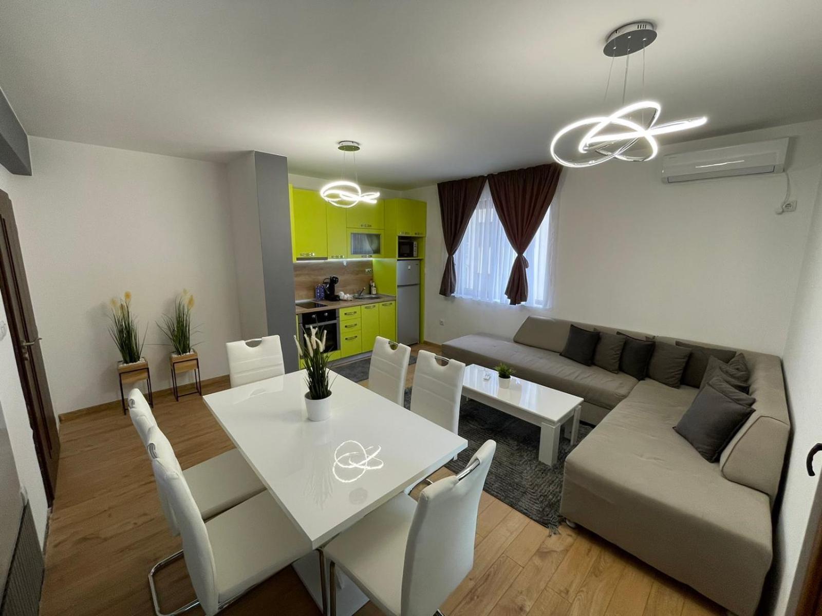 Апартамент Св. Антоний Велики Apartment St. Anthony The Great Sandanski Ngoại thất bức ảnh