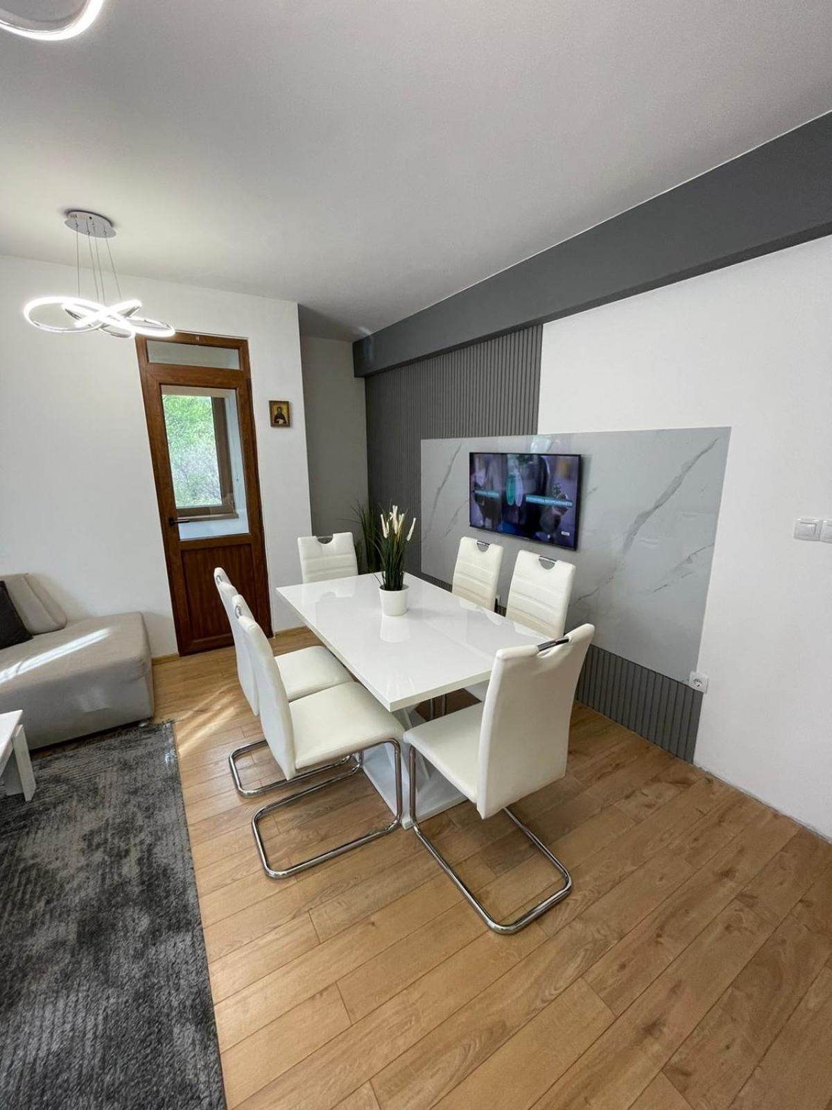 Апартамент Св. Антоний Велики Apartment St. Anthony The Great Sandanski Ngoại thất bức ảnh